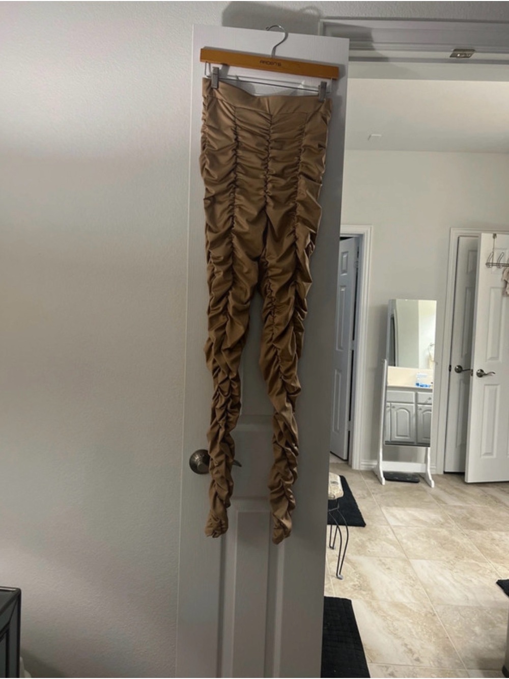 Swank A Posh Women’s leggings- Tan